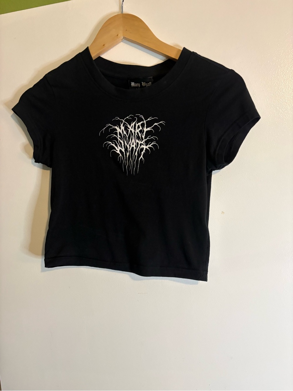 Black Crop Tee with White Central Graphic